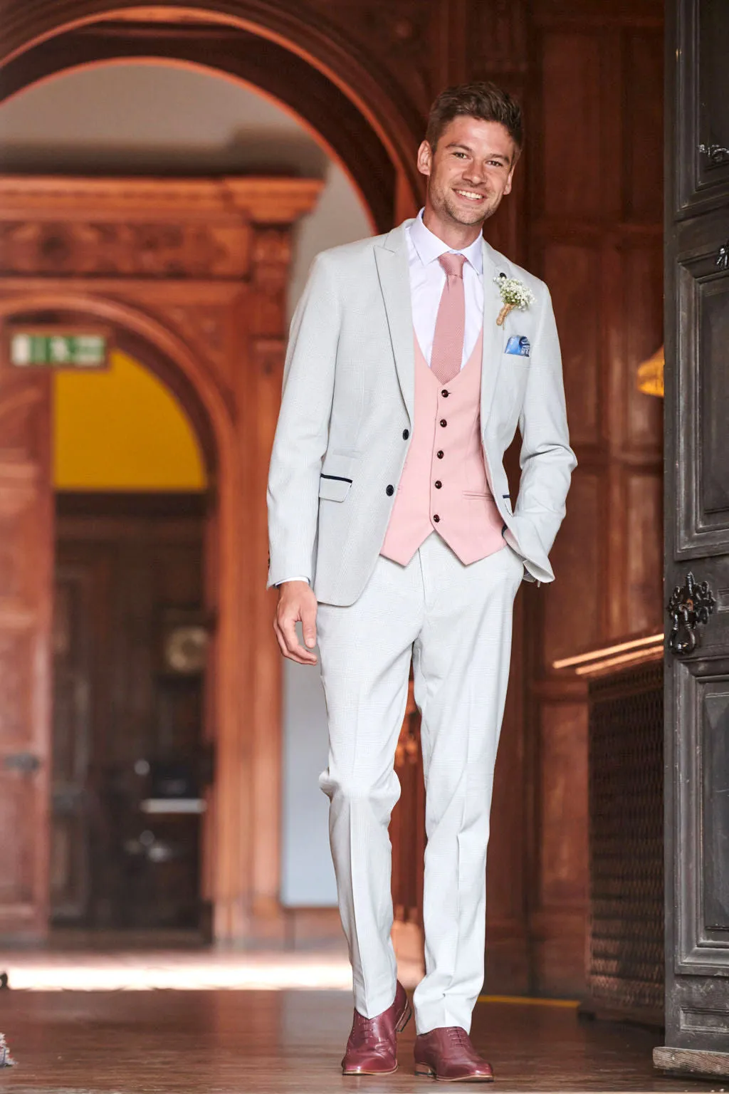 BROMLEY - Stone Check Suit with Kelvin Pink Waistcoat