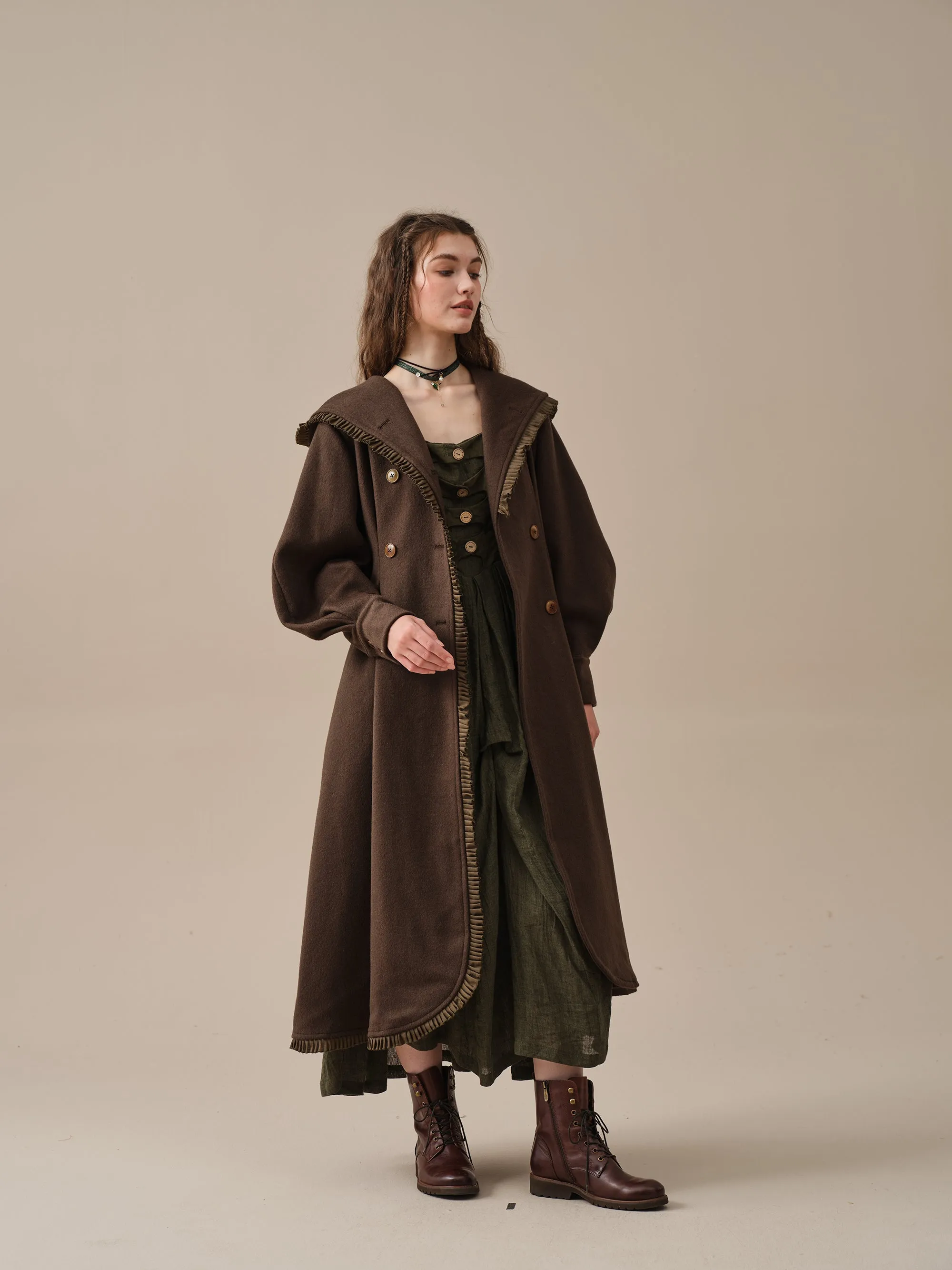 25-Year-Old Jacques Long Hooded Victorian Coat - Luxurious 100% Wool