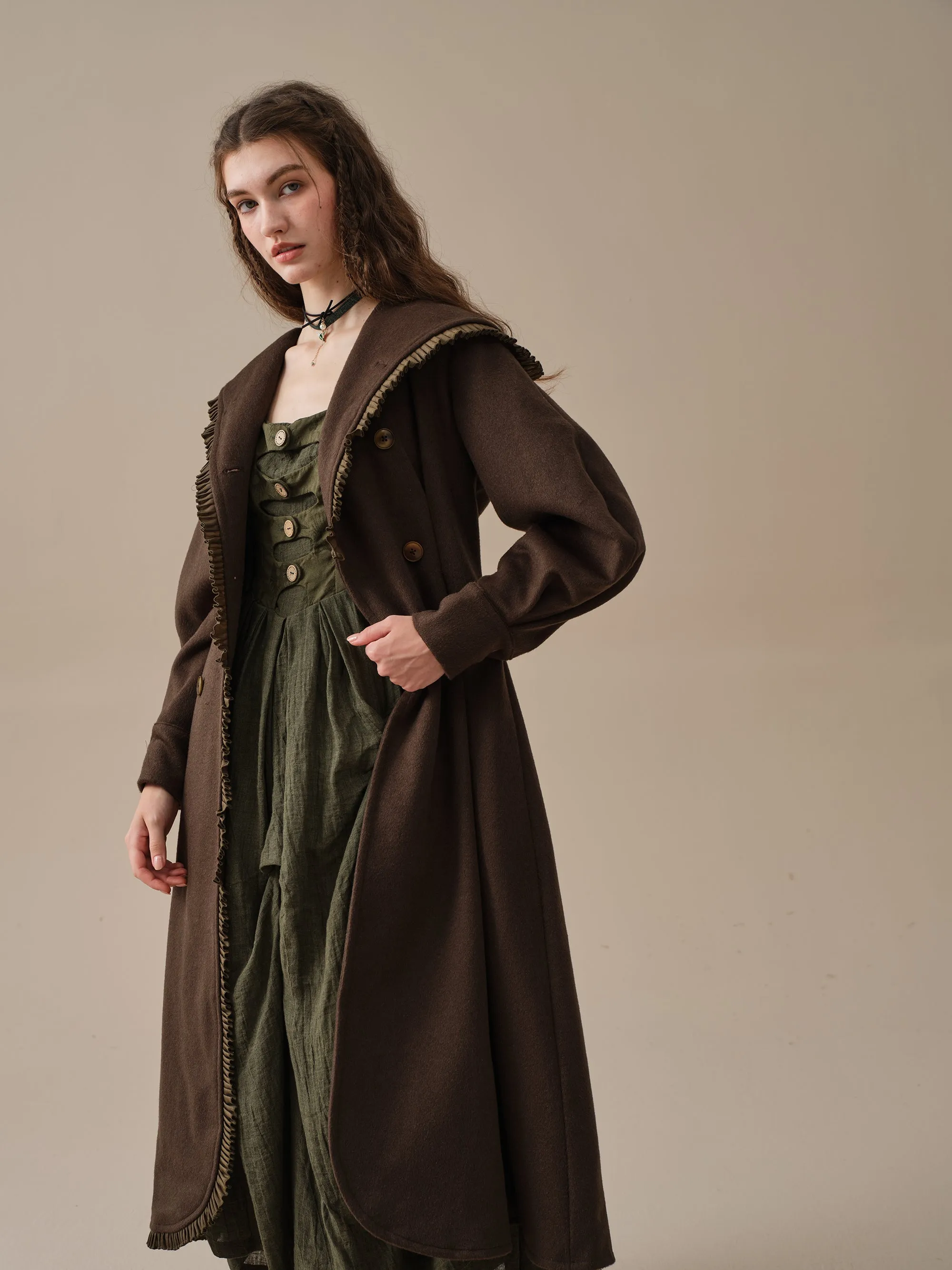 25-Year-Old Jacques Long Hooded Victorian Coat - Luxurious 100% Wool