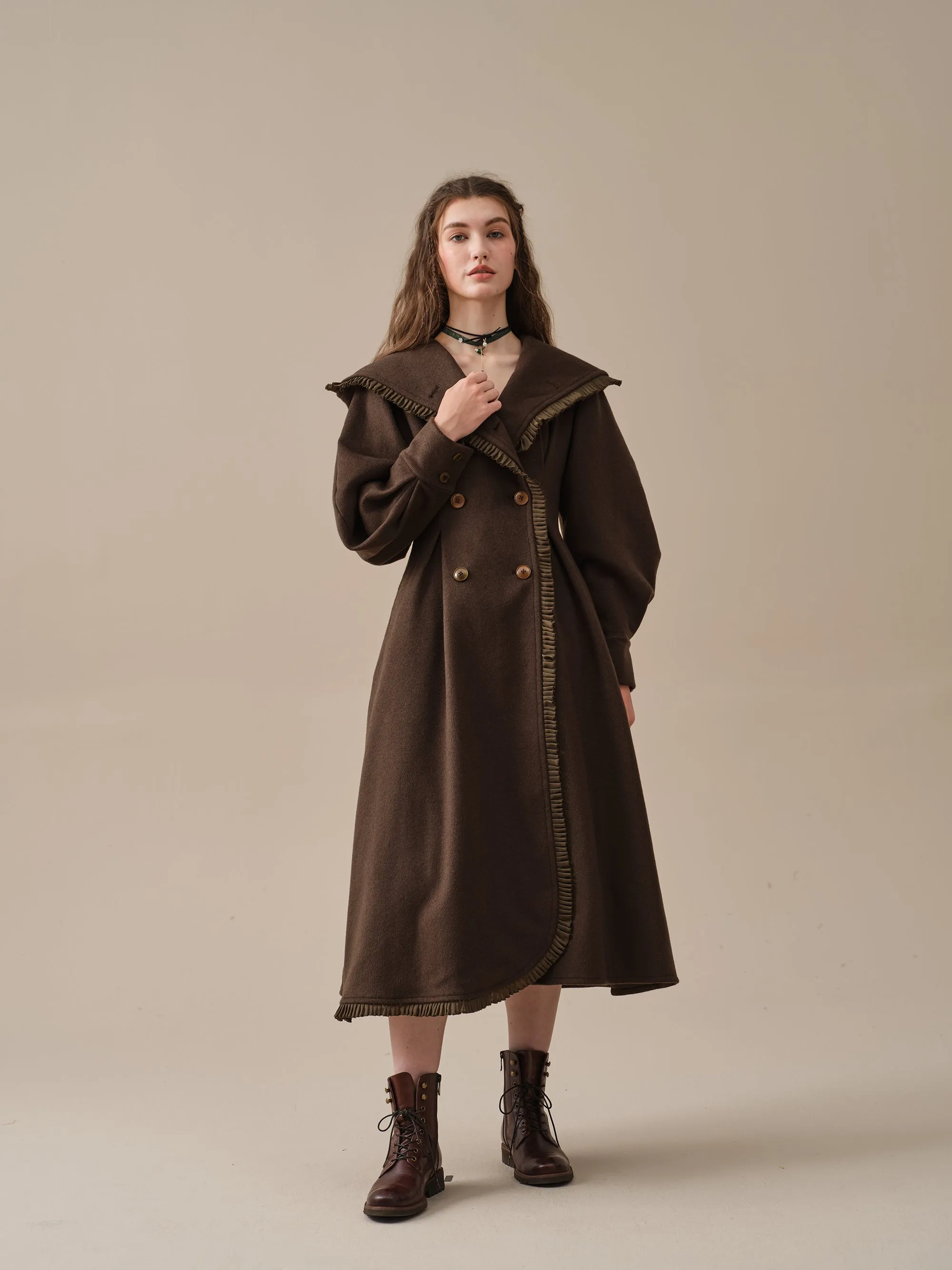 25-Year-Old Jacques Long Hooded Victorian Coat - Luxurious 100% Wool