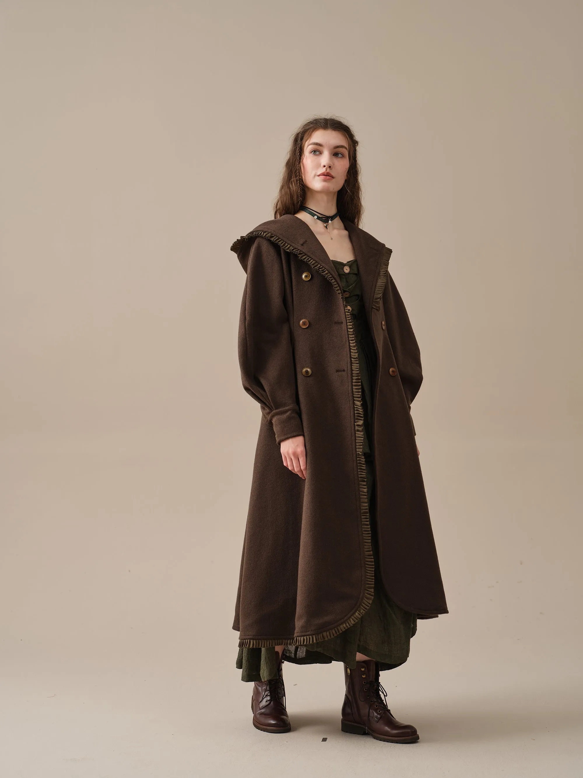 25-Year-Old Jacques Long Hooded Victorian Coat - Luxurious 100% Wool