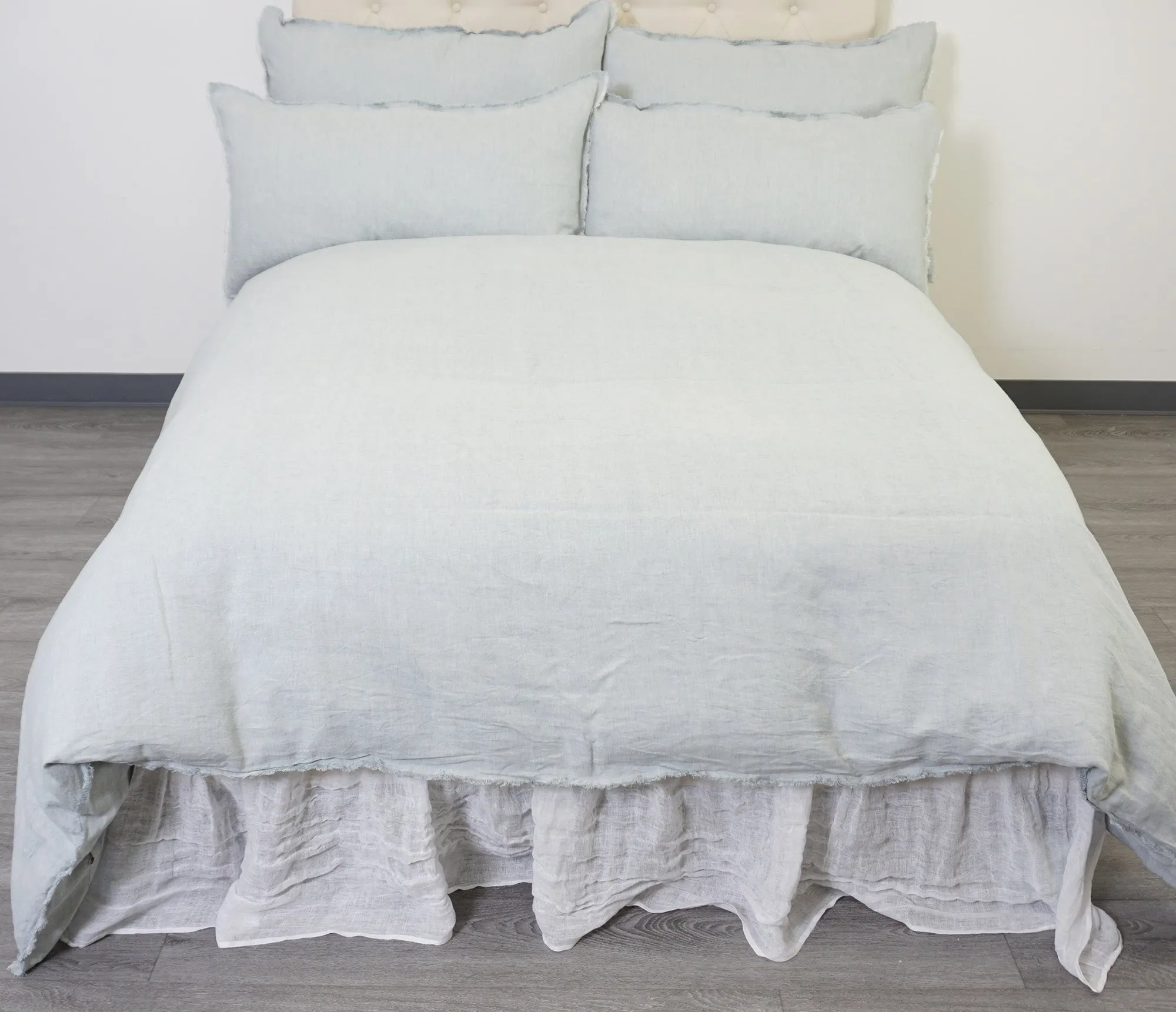 Linen ruffle Sea Isle Bed Skirt