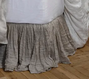 Linen ruffle Sea Isle Bed Skirt