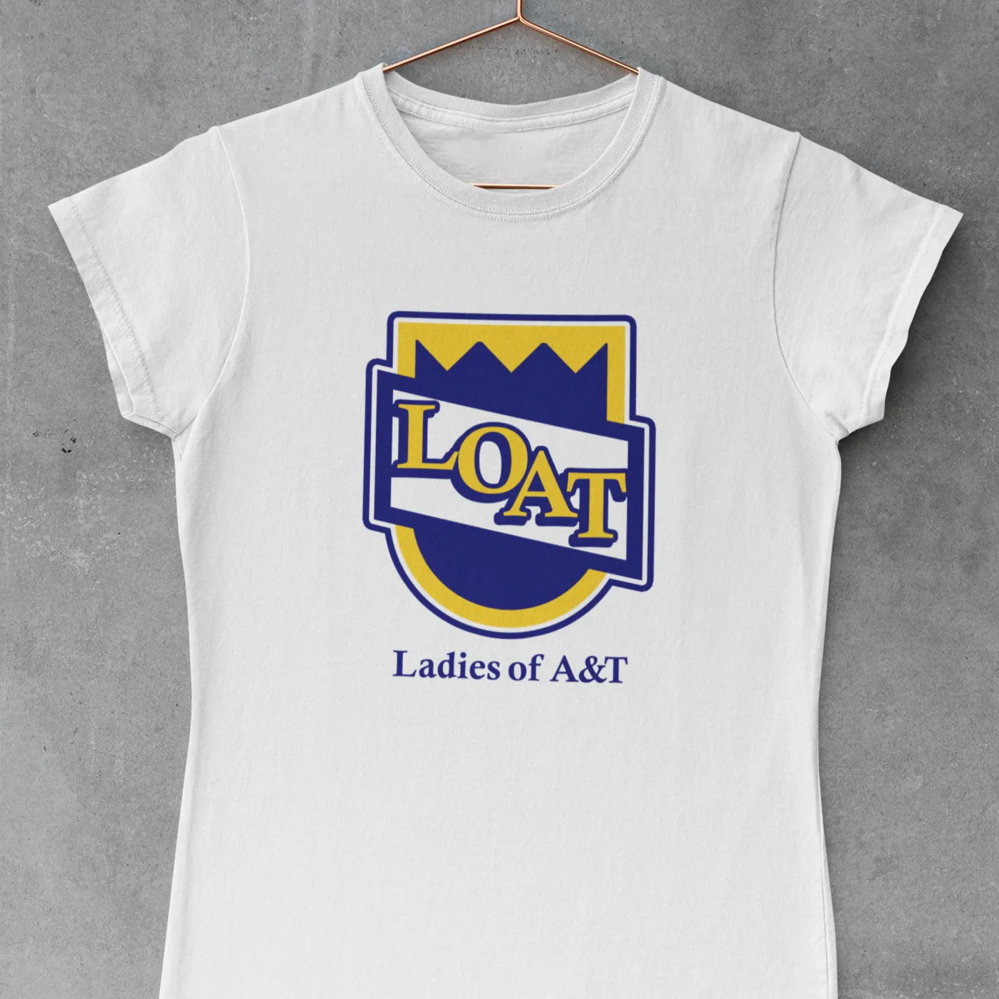 LOAT Crest tee