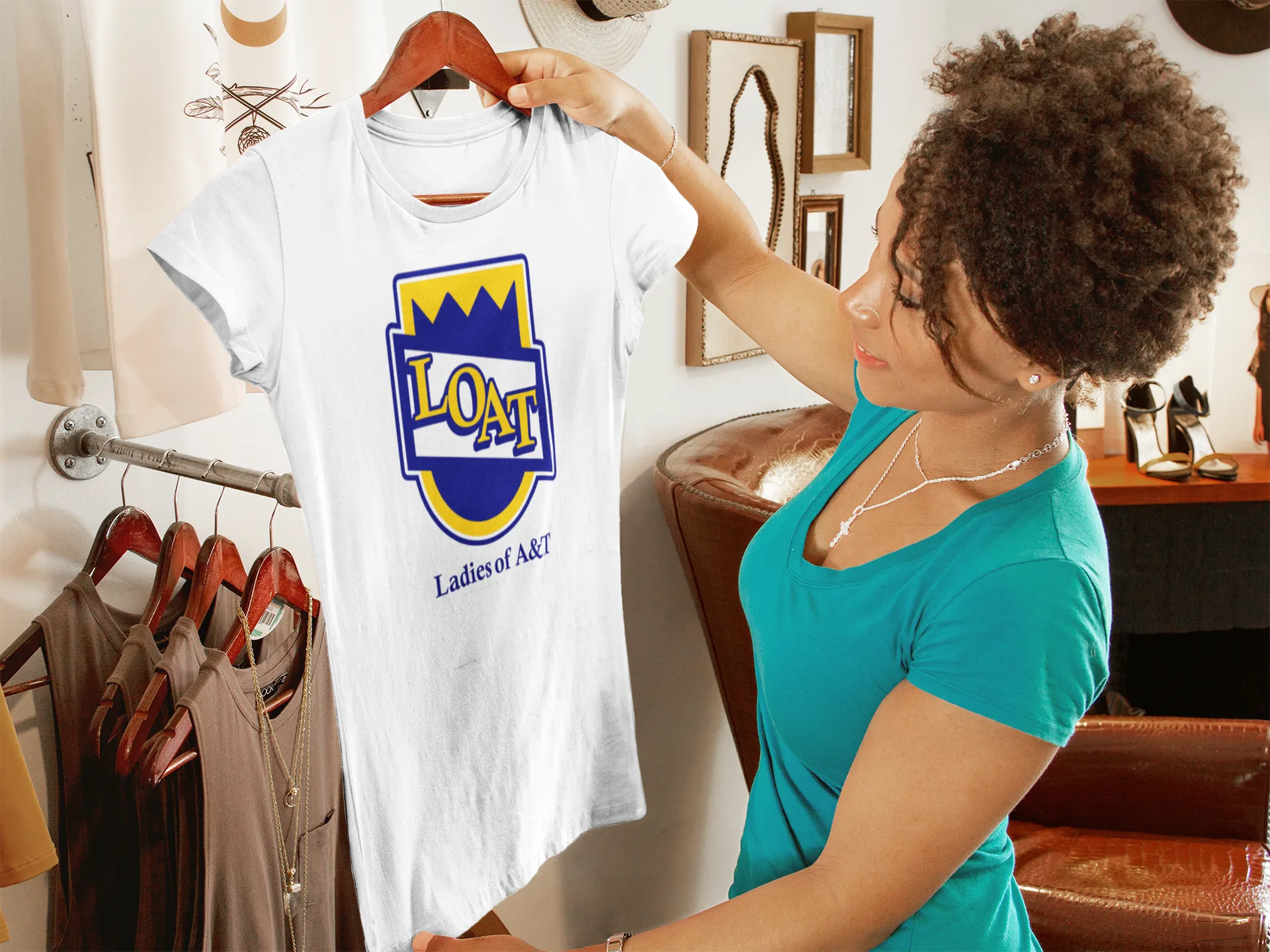 LOAT Crest tee