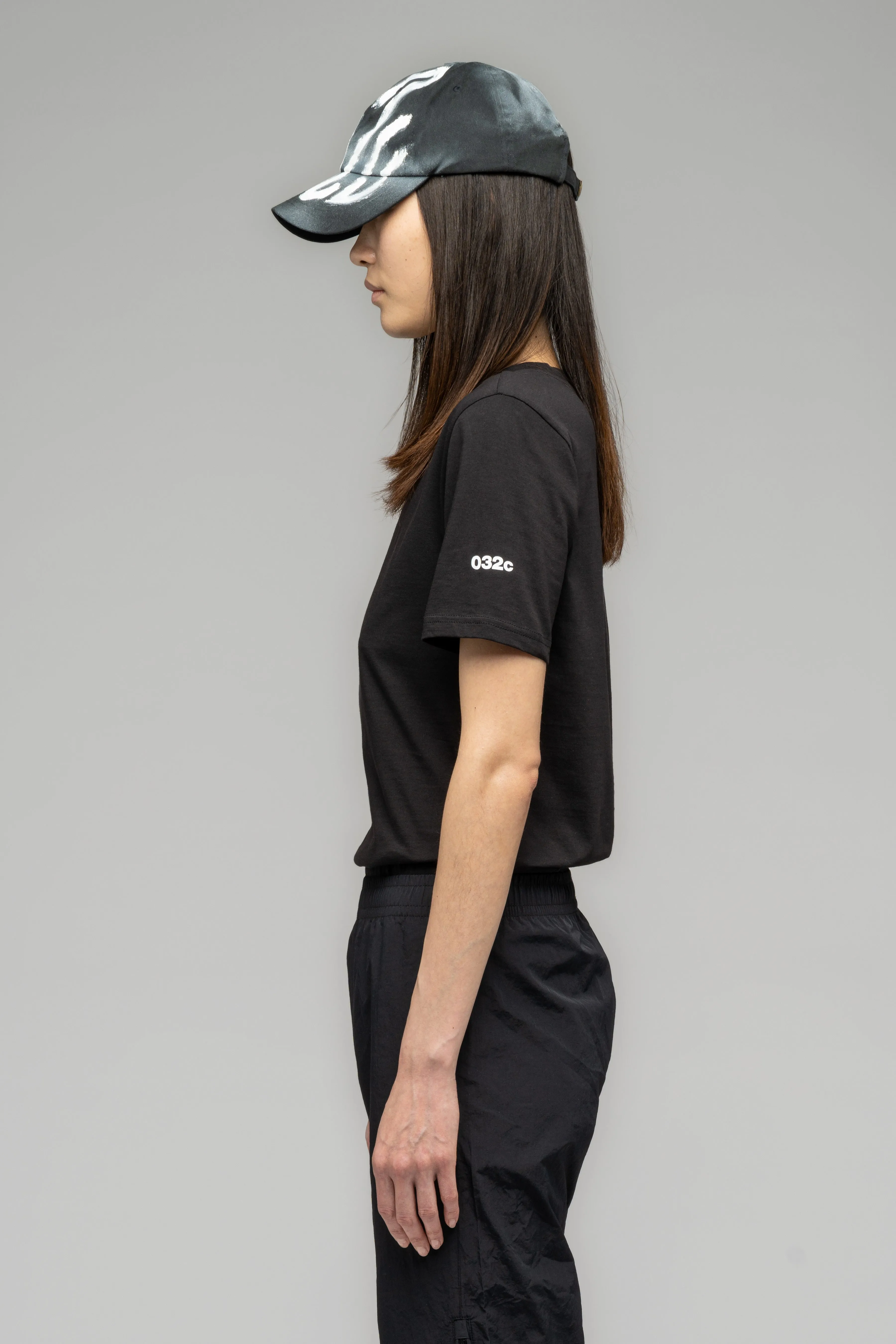 "UNDERLAYER'' LOGO T-SHIRT
