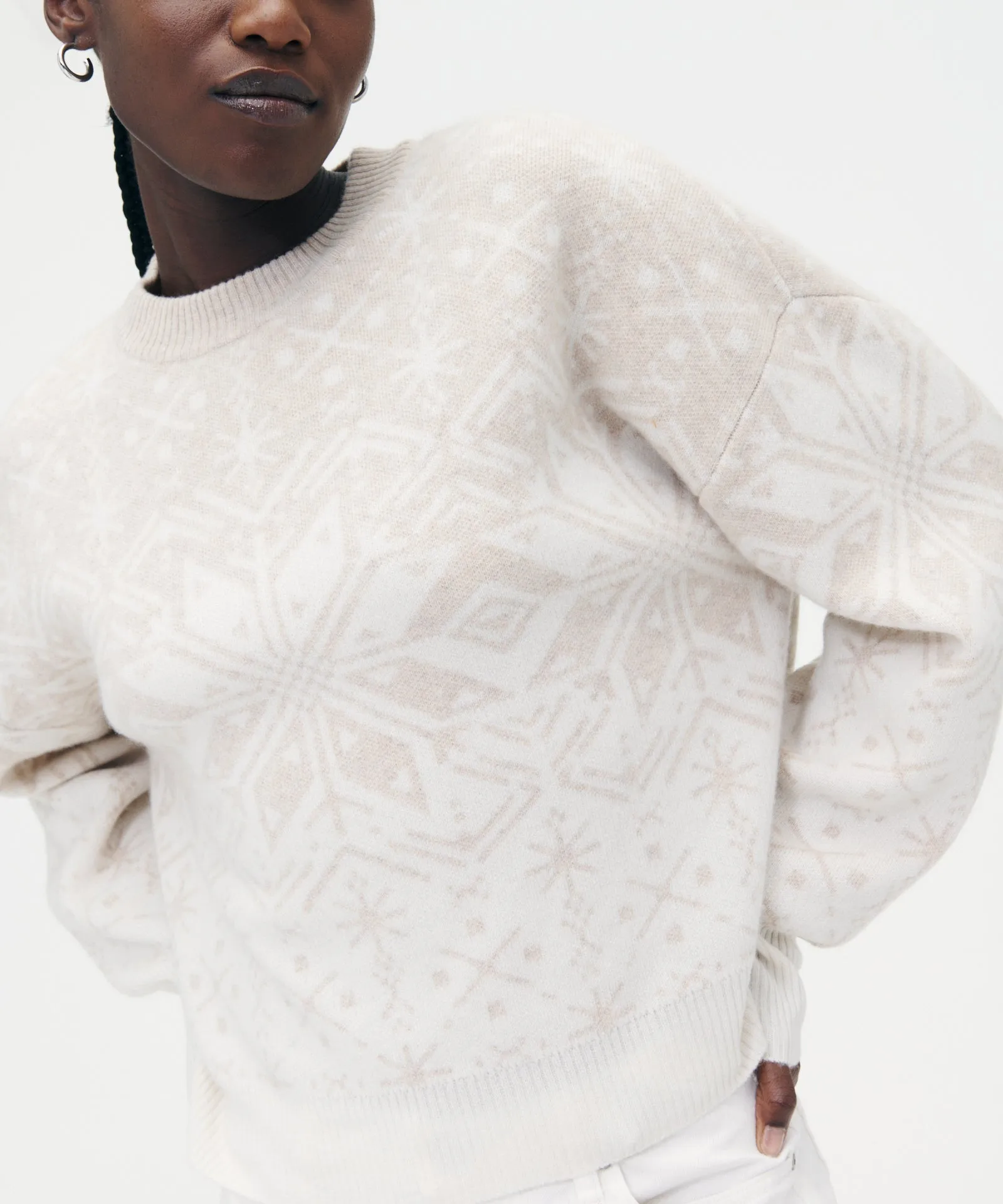 Premium Signature Cashmere Crewneck Sweater with Fair Isle Holiday Design